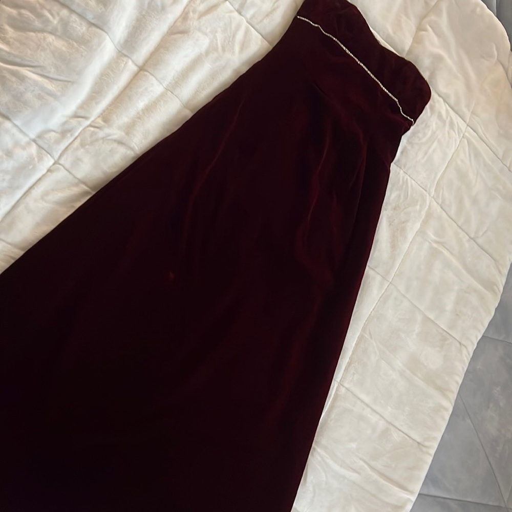 Beautiful burgundy velvet dress